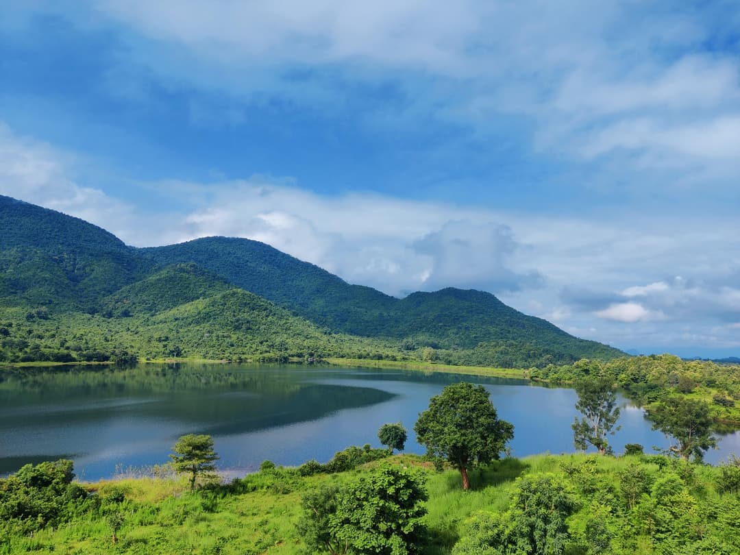 Bhubaneshwar, Konark, Puri, Chilika, Gopalpur & Chandragiri – 5 Nights / 6 Days